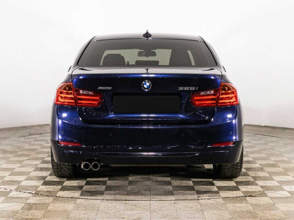 BMW 3 серии 2012