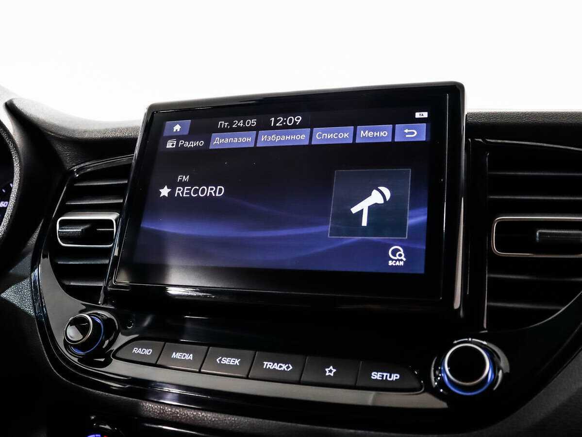 Hyundai Solaris 2022