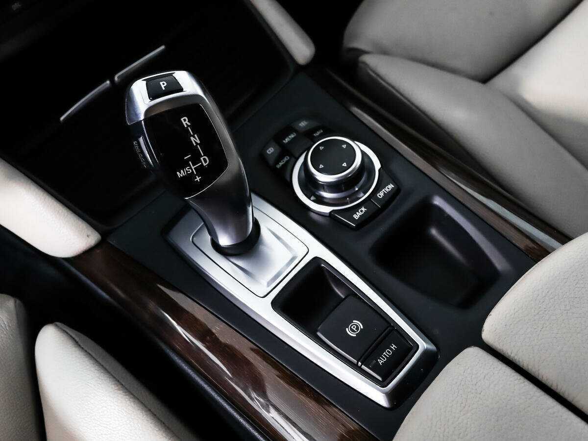 BMW X6 2011