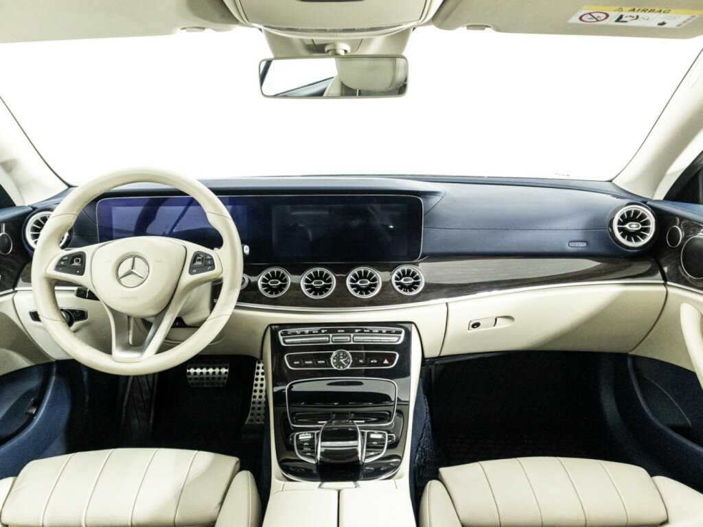 Mercedes-Benz E-Класс 2017