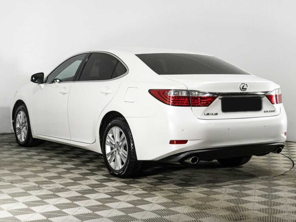Lexus ES
