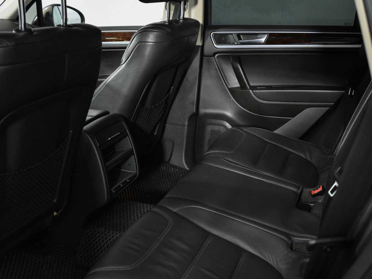 Volkswagen Touareg 2013