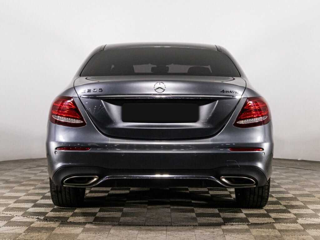 Mercedes-Benz E-Класс 2019