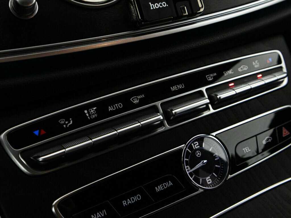 Mercedes-Benz E-Класс 2019