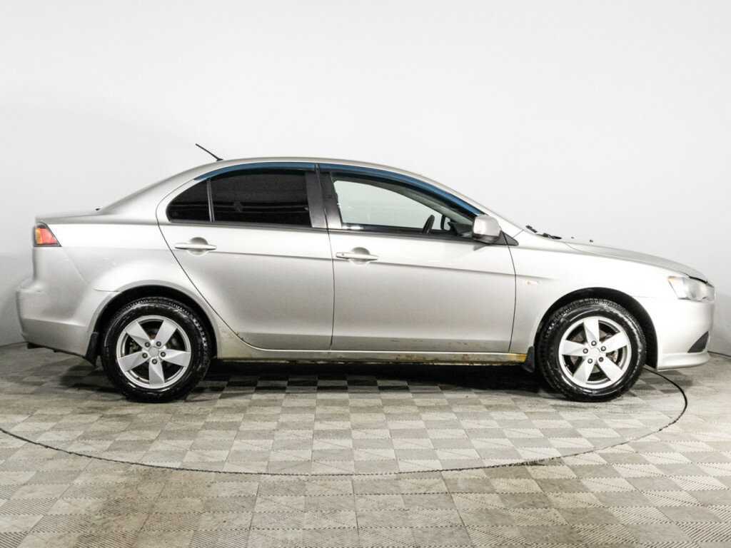 Mitsubishi Lancer 2012