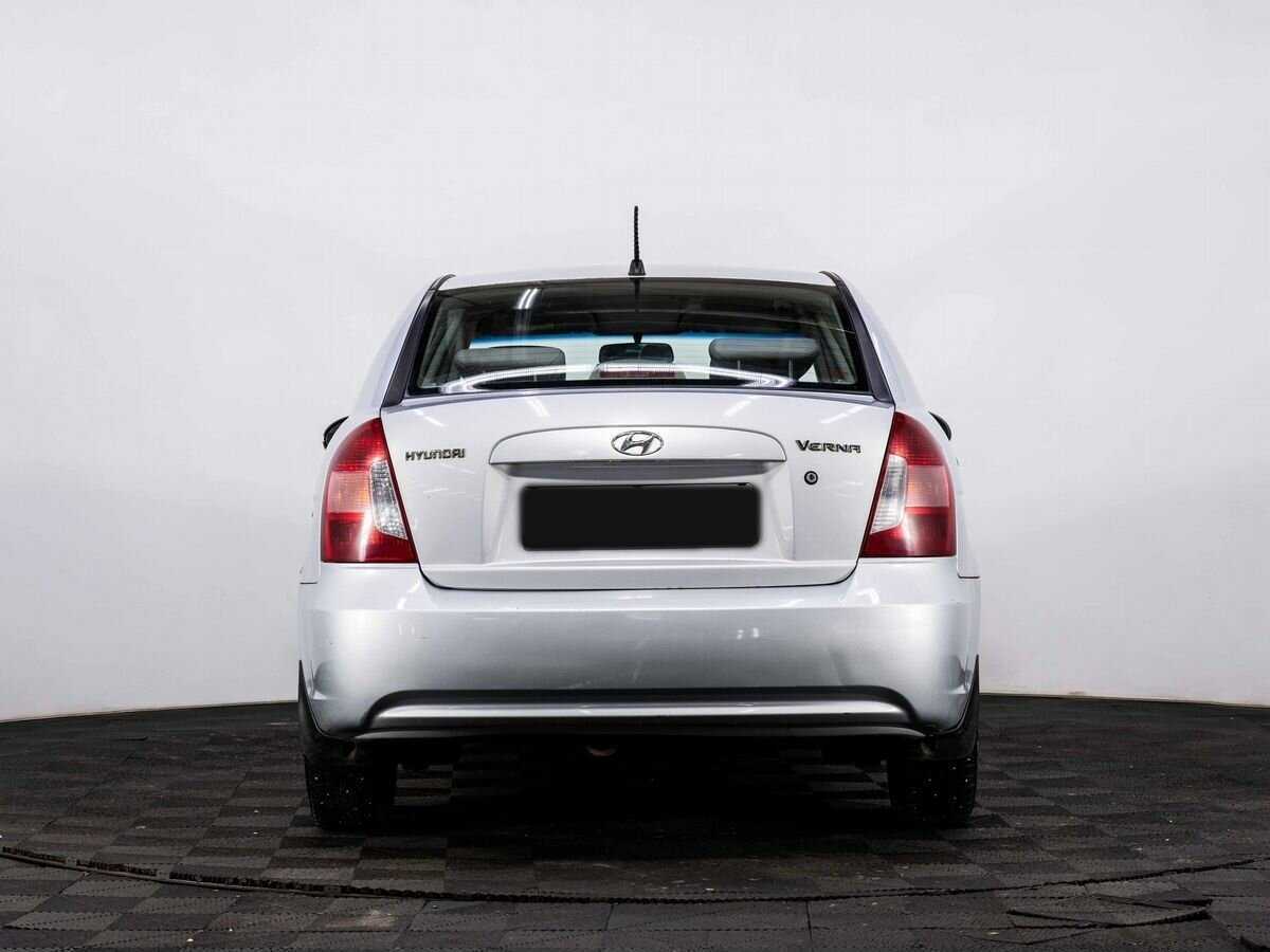 Hyundai Verna