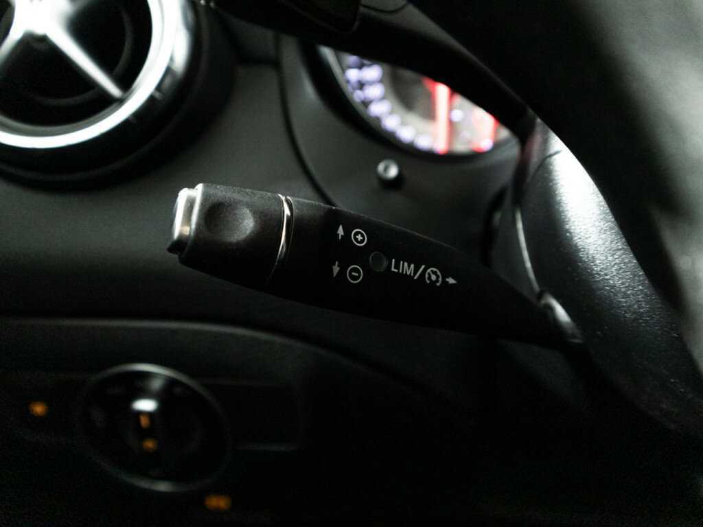 Mercedes-Benz CLA 2015