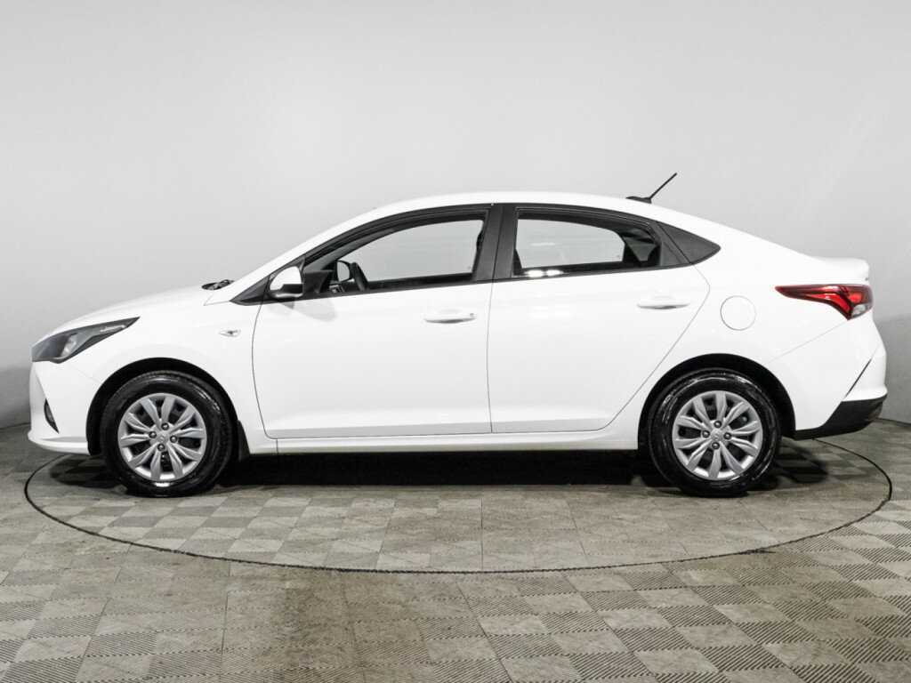 Hyundai Solaris 2022