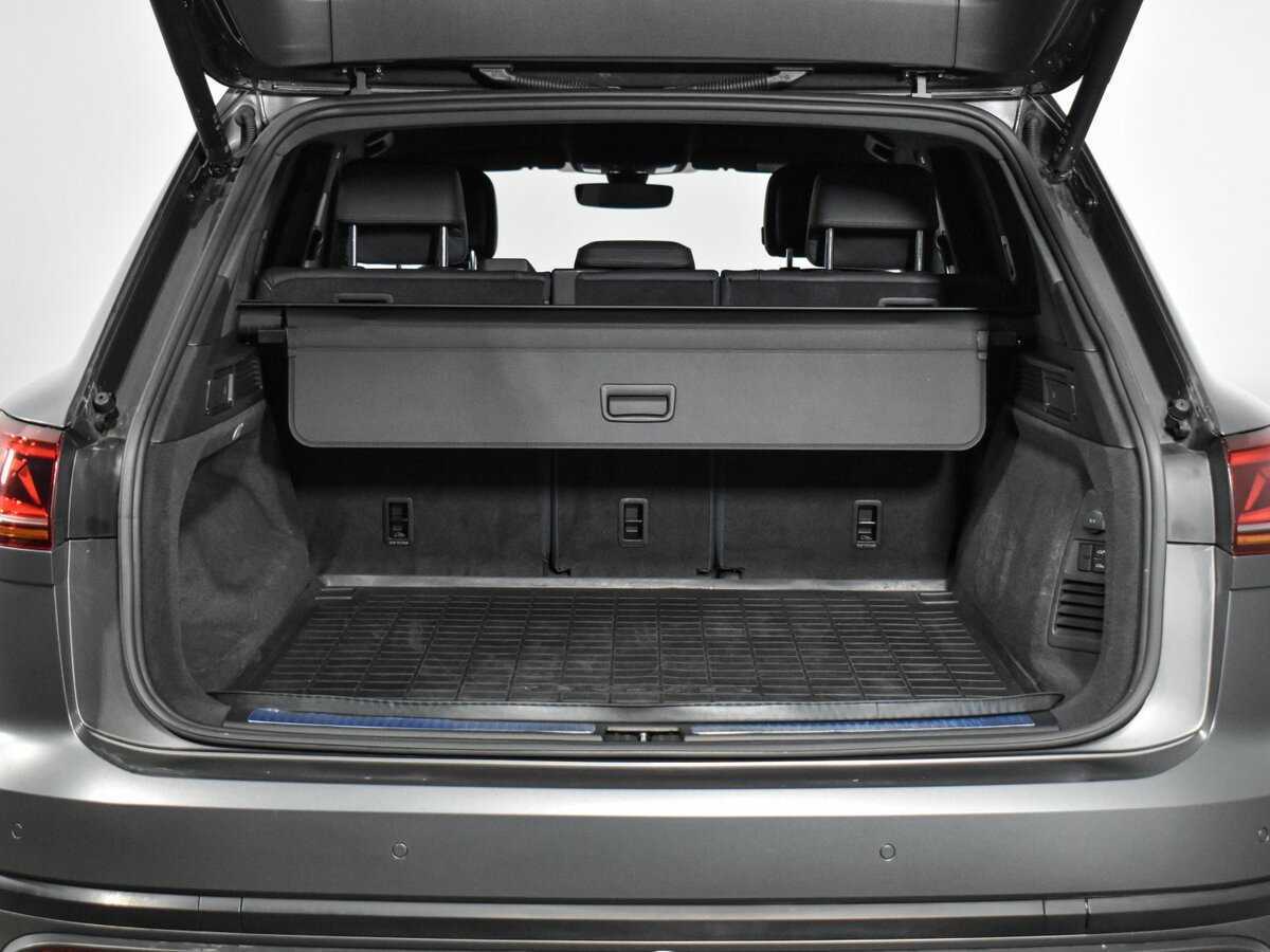 Volkswagen Touareg 2021