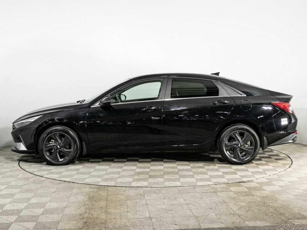Hyundai Elantra 2021