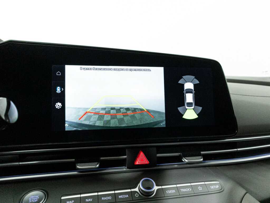Hyundai Elantra 2021
