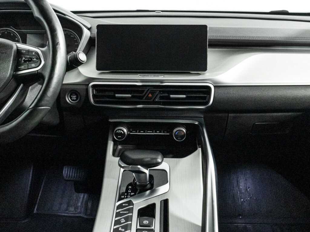 Geely Coolray 2022
