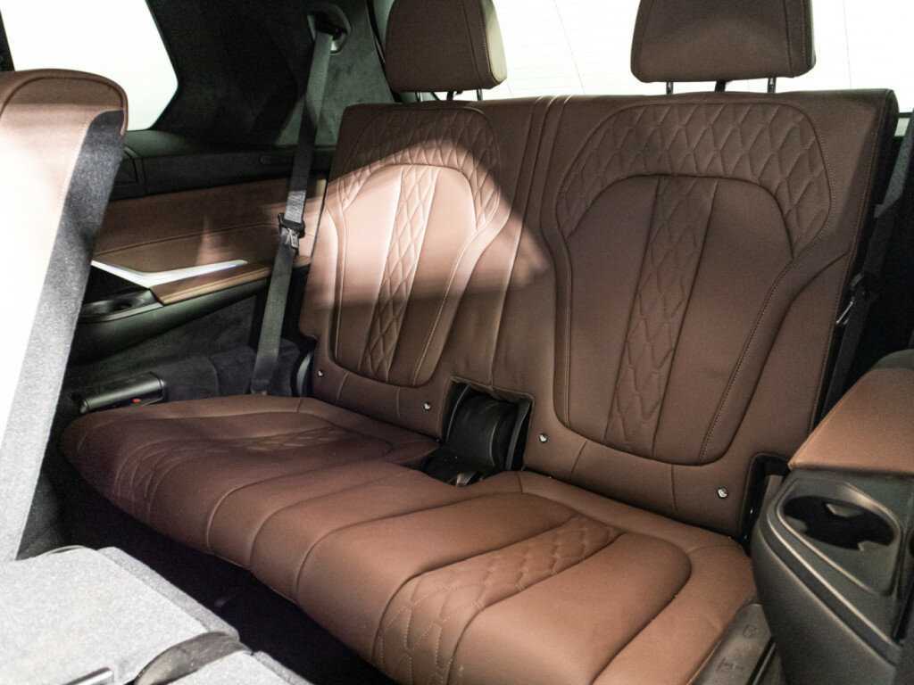 BMW X7 2022