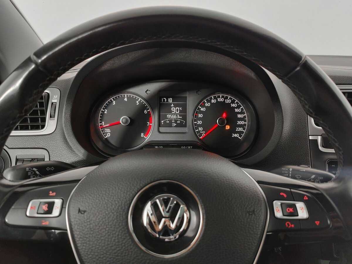 Volkswagen Polo 2016