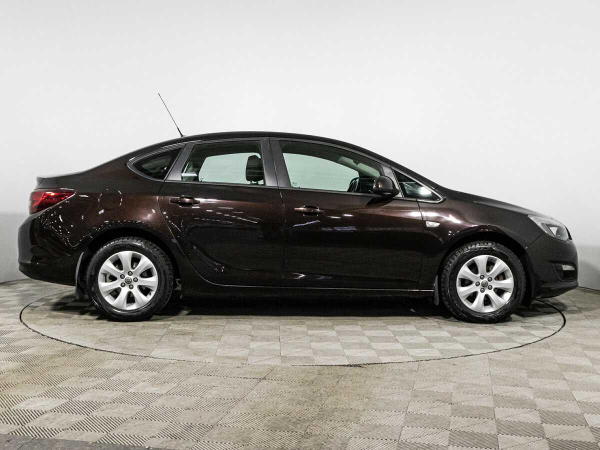 Opel Astra 2014