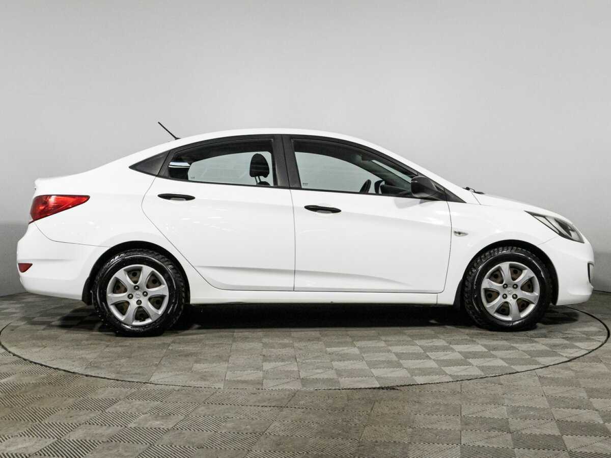 Hyundai Solaris 2014