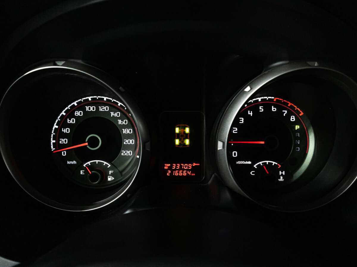 Mitsubishi Pajero 2012