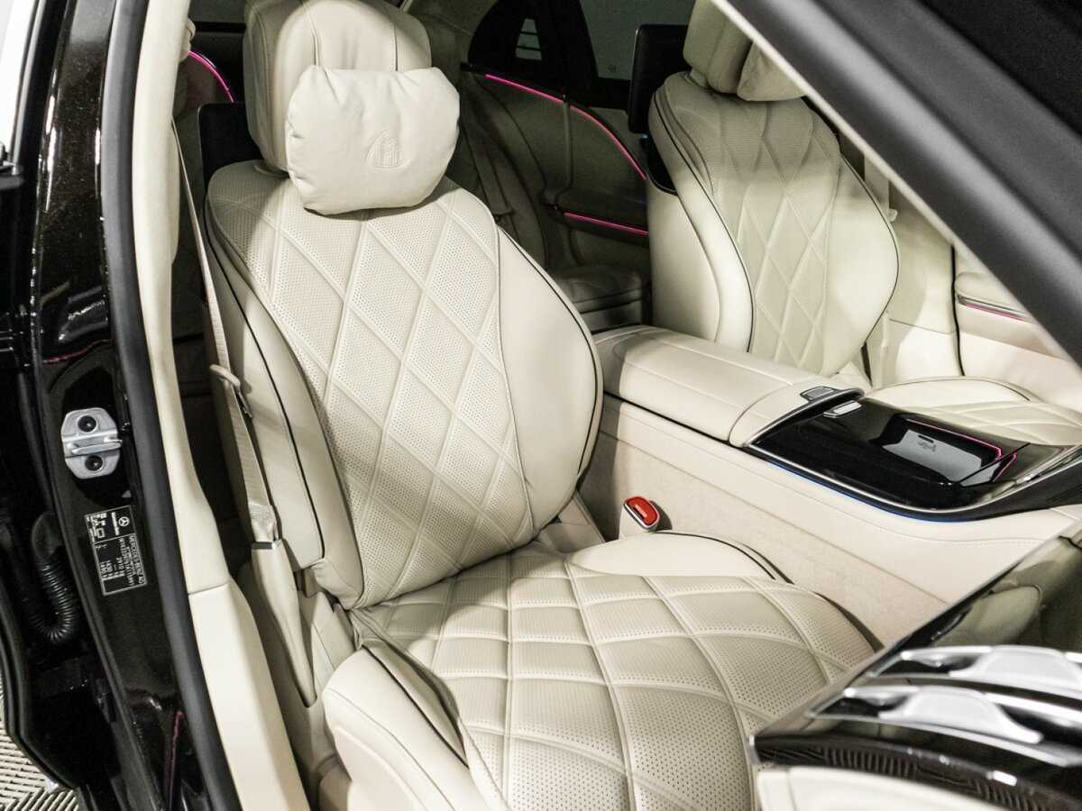 Mercedes-Benz Maybach S-Класс 2022