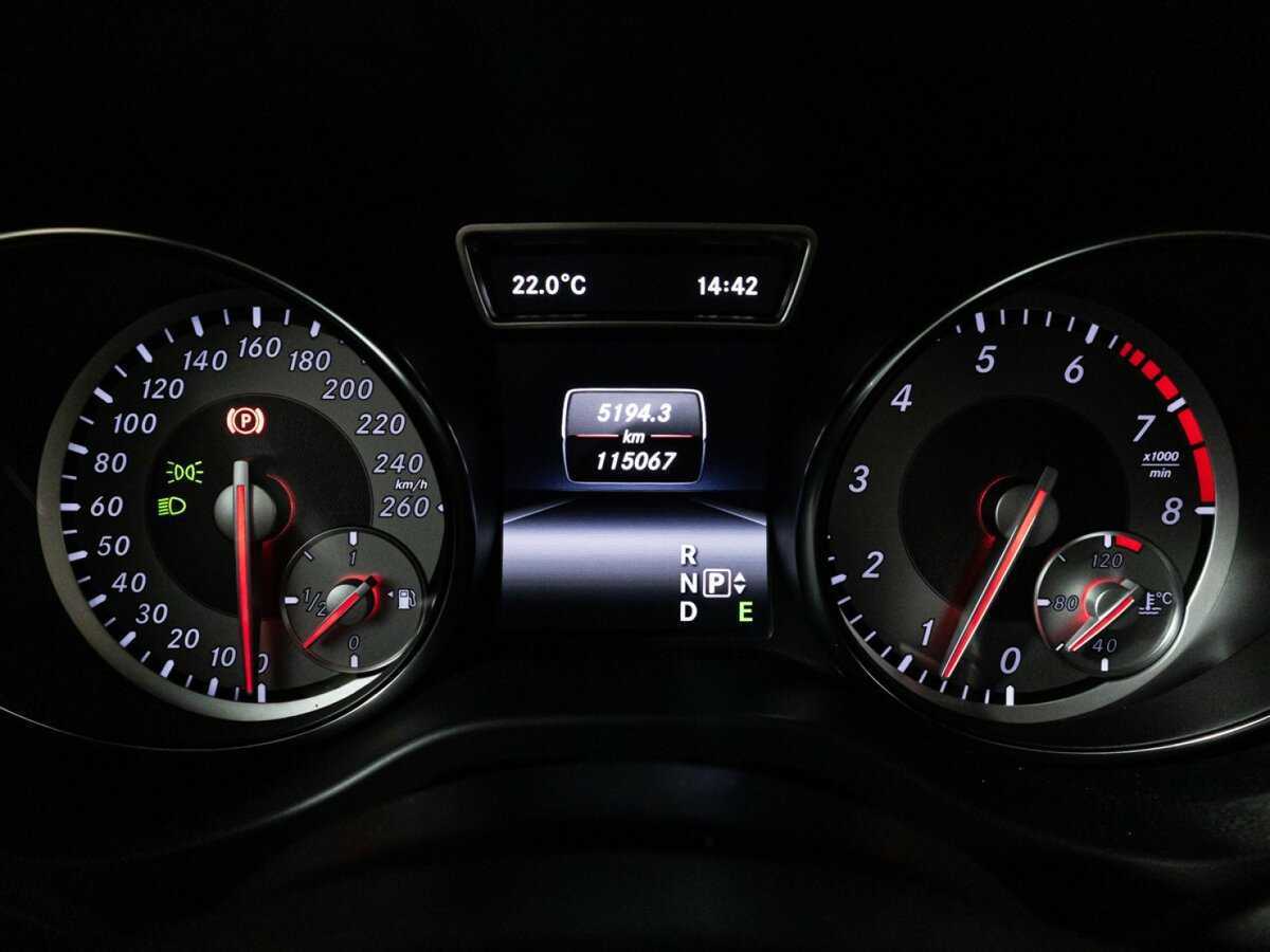 Mercedes-Benz CLA 2015