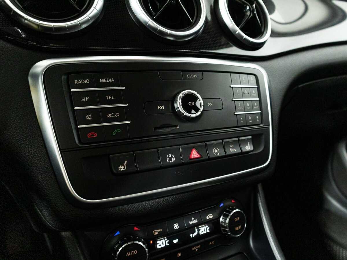 Mercedes-Benz CLA 2015