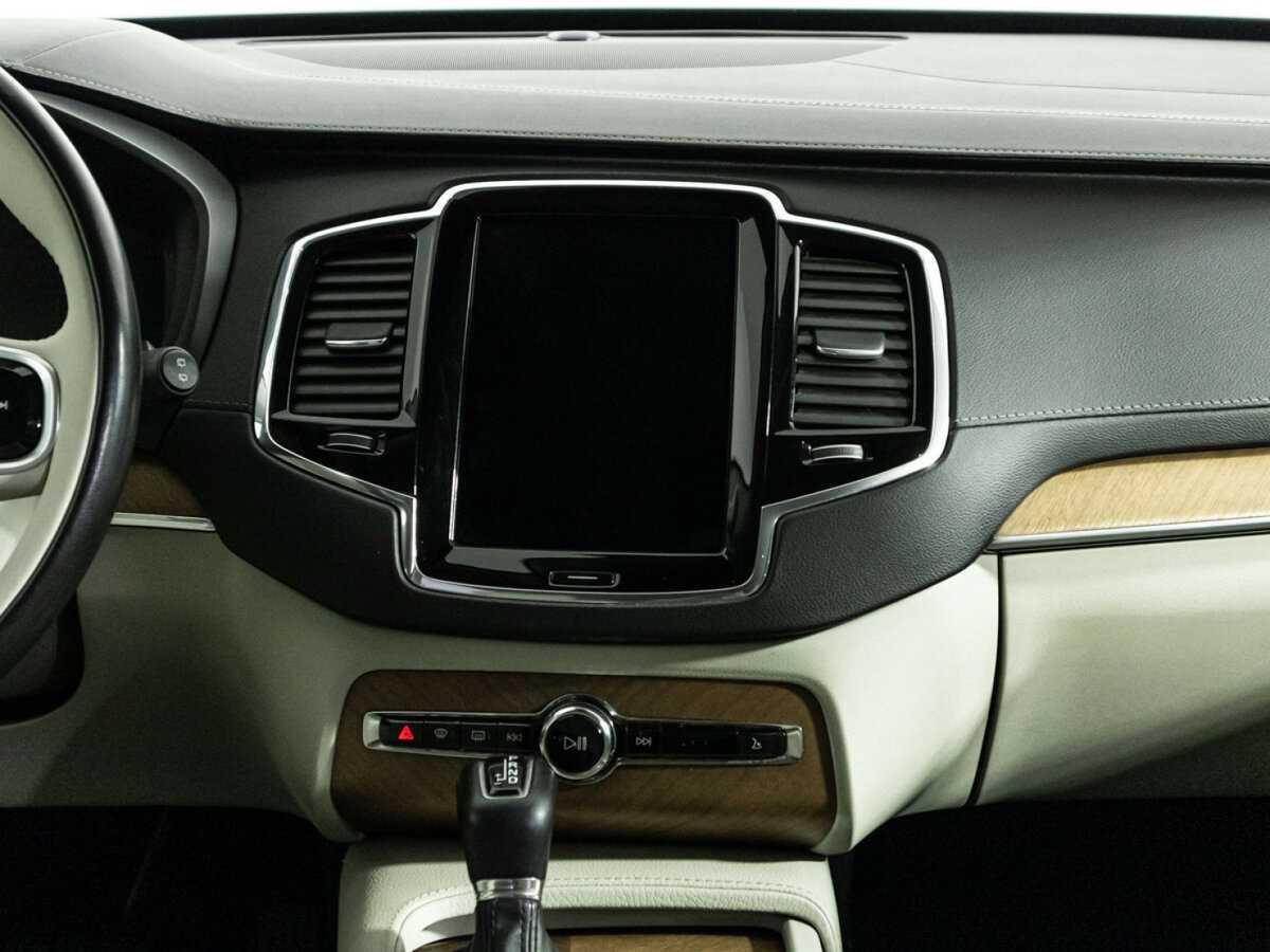 Volvo XC90 2019