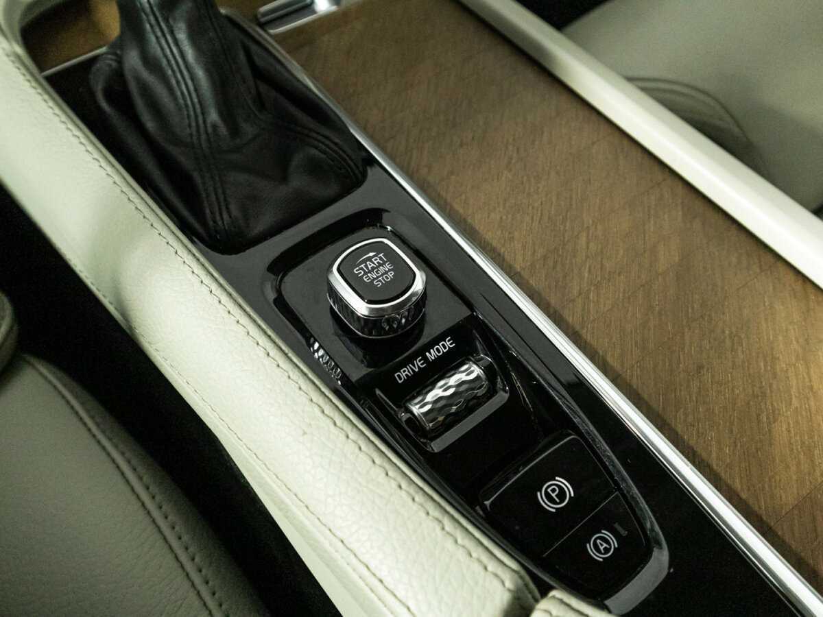 Volvo XC90 2019