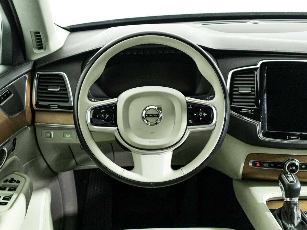 Volvo XC90 2019
