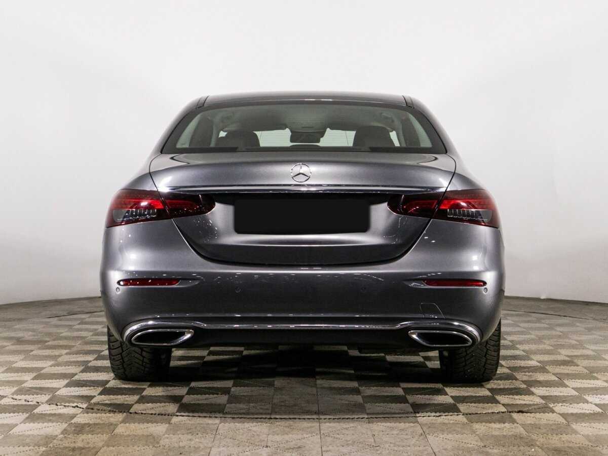 Mercedes-Benz E-Класс 2020