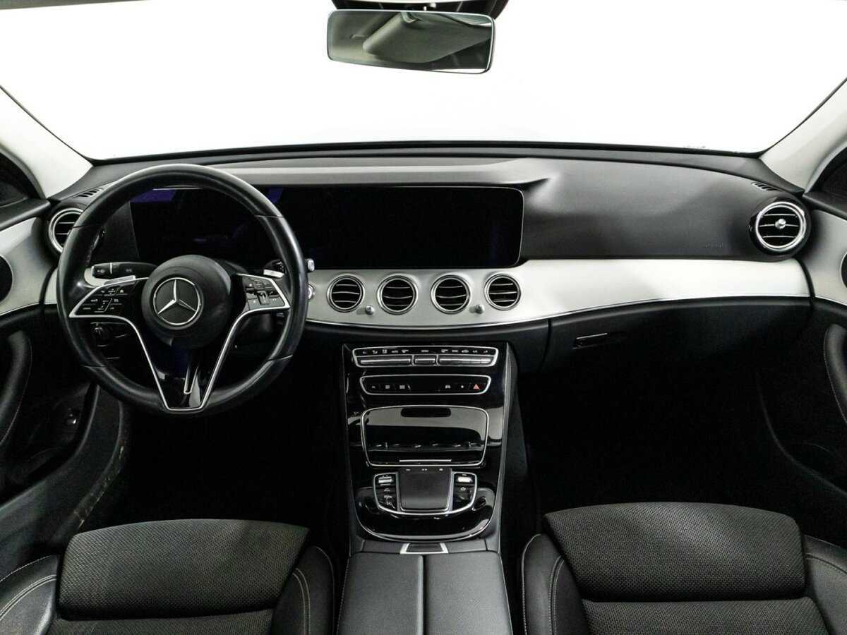 Mercedes-Benz E-Класс 2020