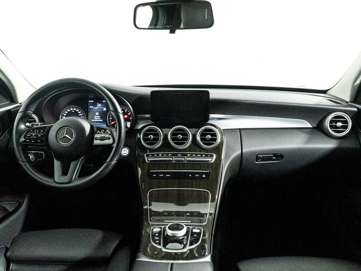 Mercedes-Benz C-Класс 2020