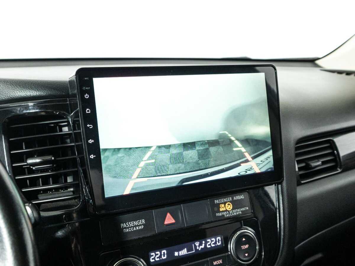 Mitsubishi Outlander 2016