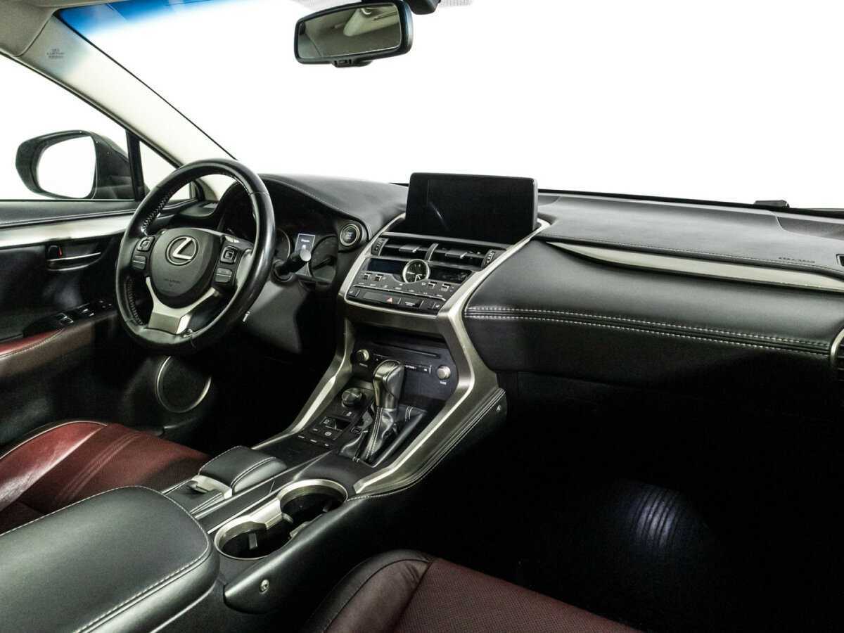 Lexus NX 2017