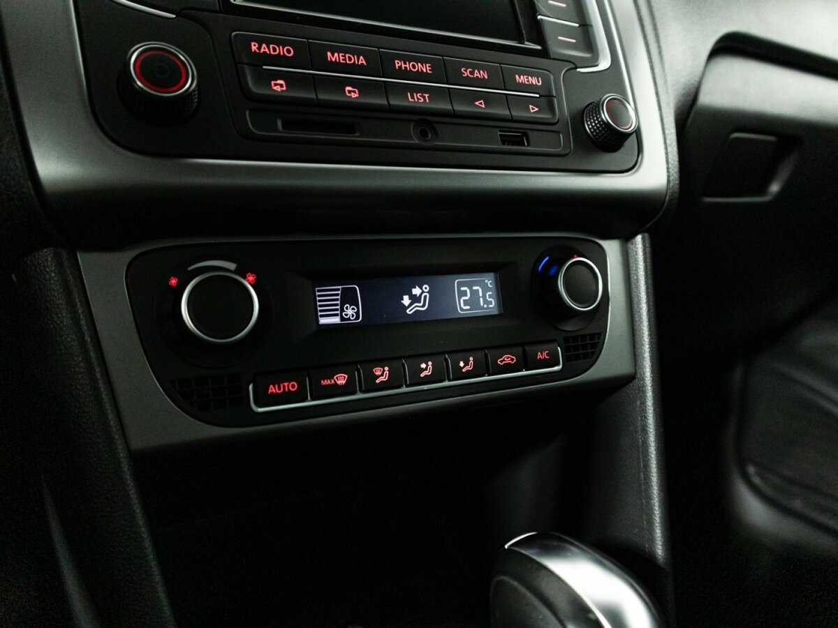 Volkswagen Polo 2015