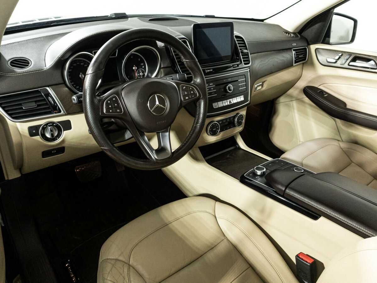 Mercedes-Benz GLE 2016