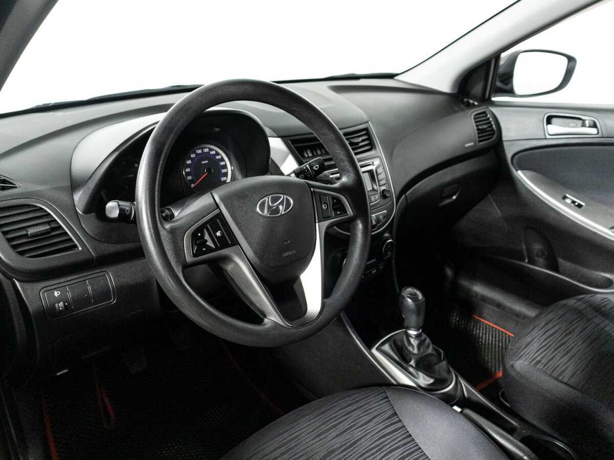 Hyundai Solaris 2016