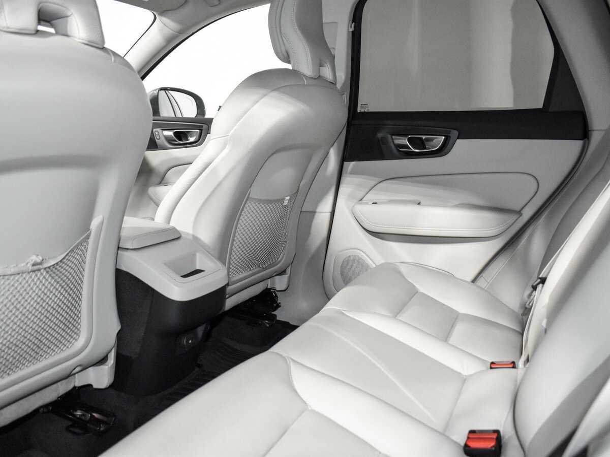 Volvo XC60 2021