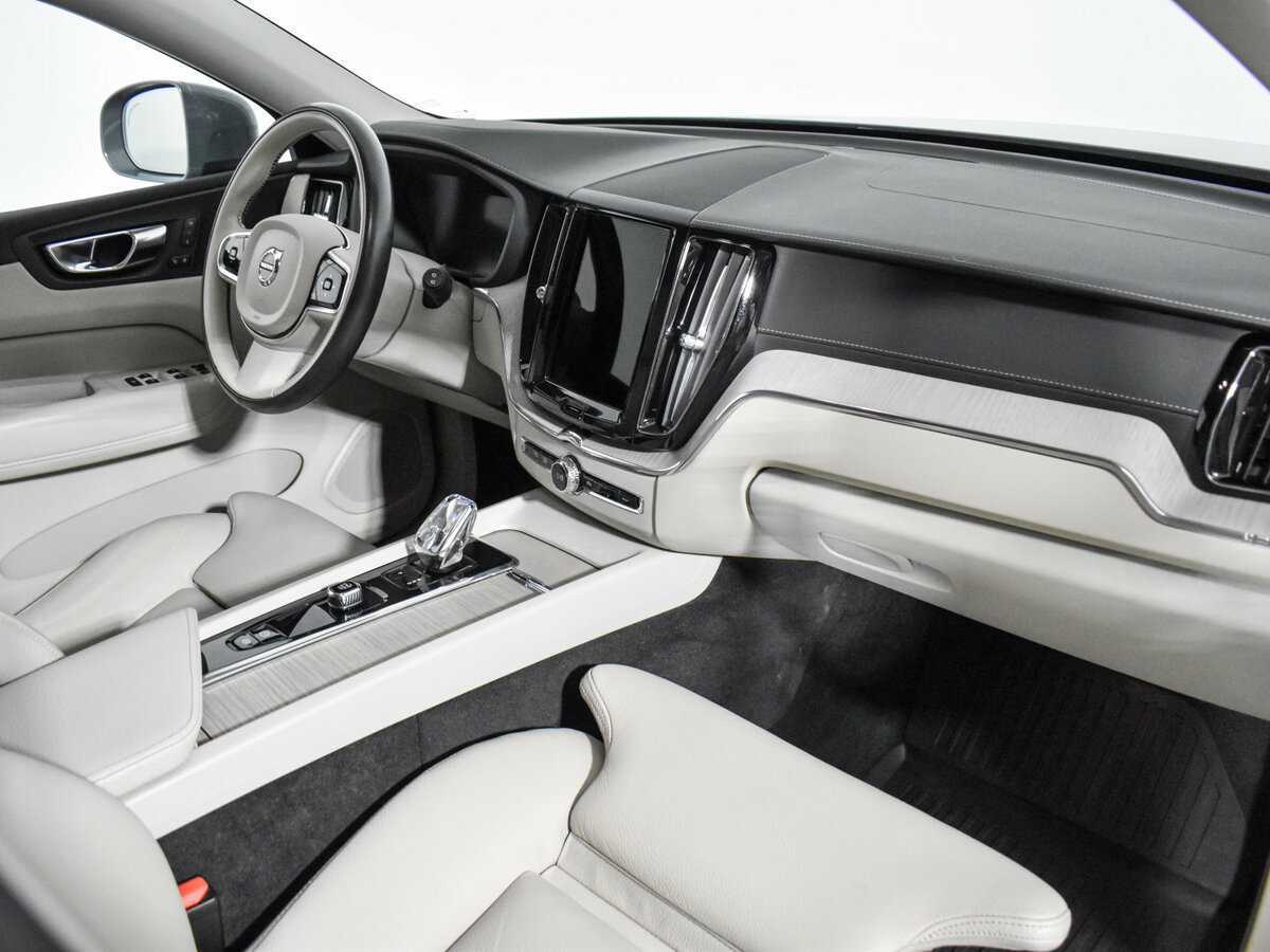 Volvo XC60 2021