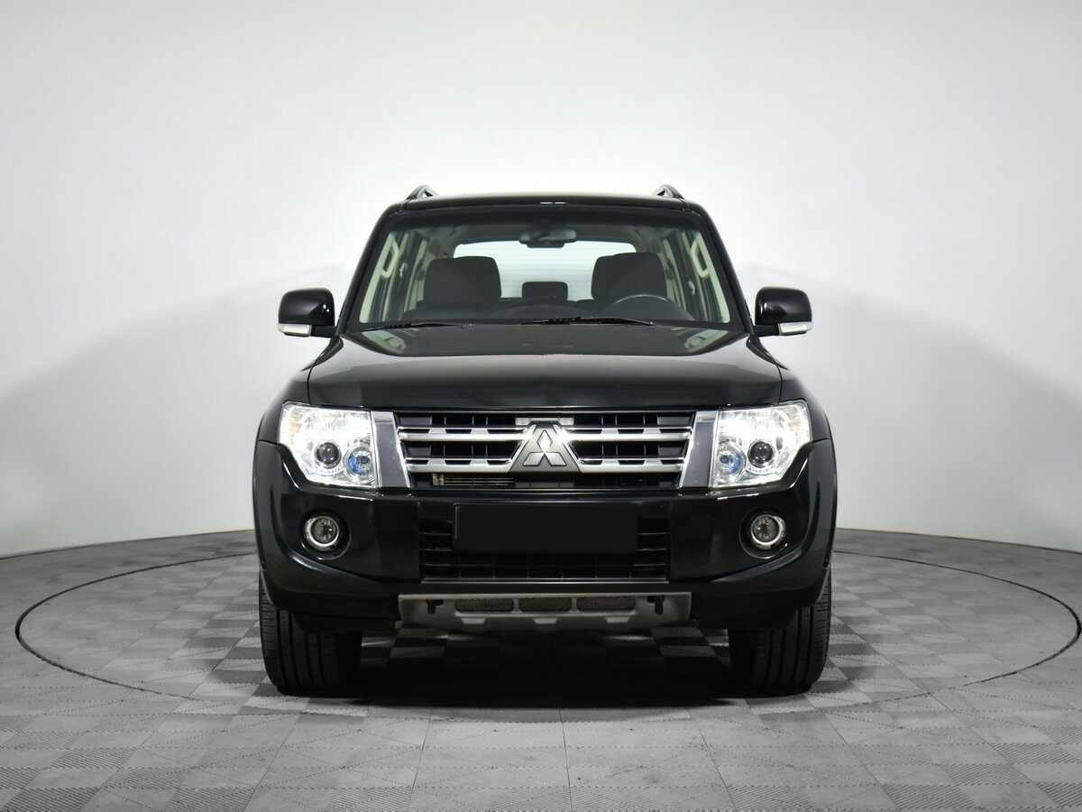 Mitsubishi Pajero 2013