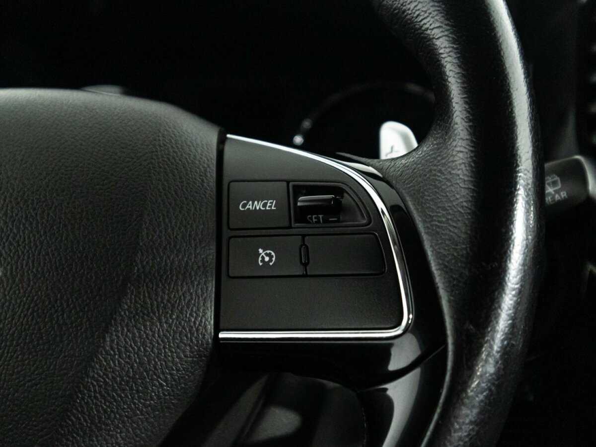 Mitsubishi Outlander 2015