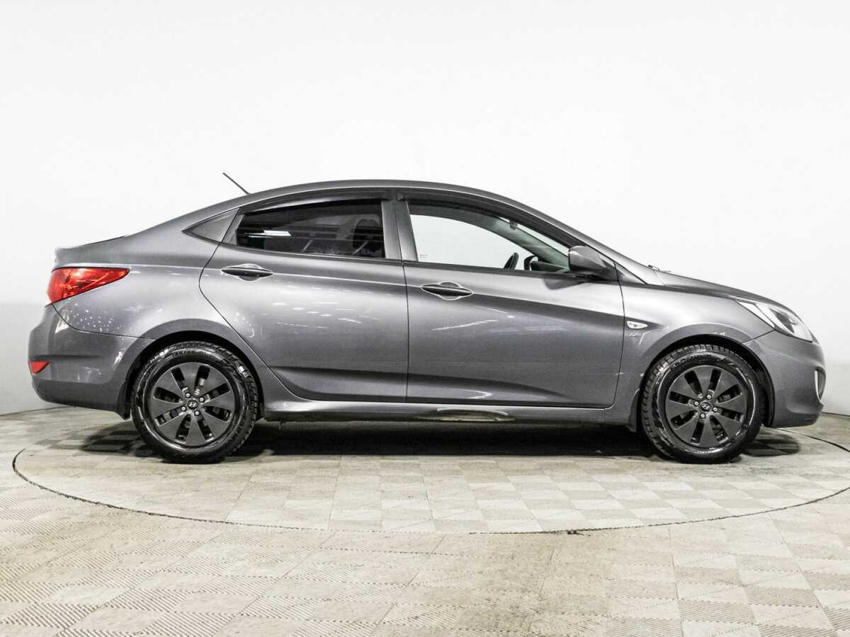 Hyundai Solaris 2013