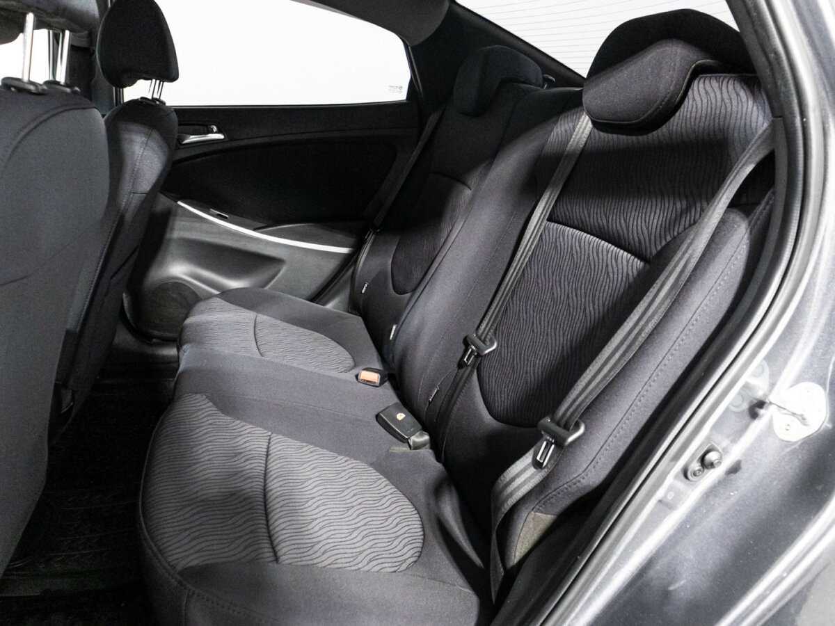 Hyundai Solaris 2013