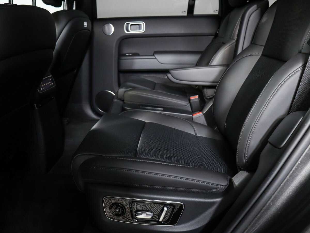 Li Auto (Lixiang) L9 2024