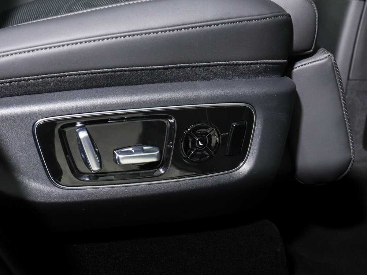 Li Auto (Lixiang) L9 2024