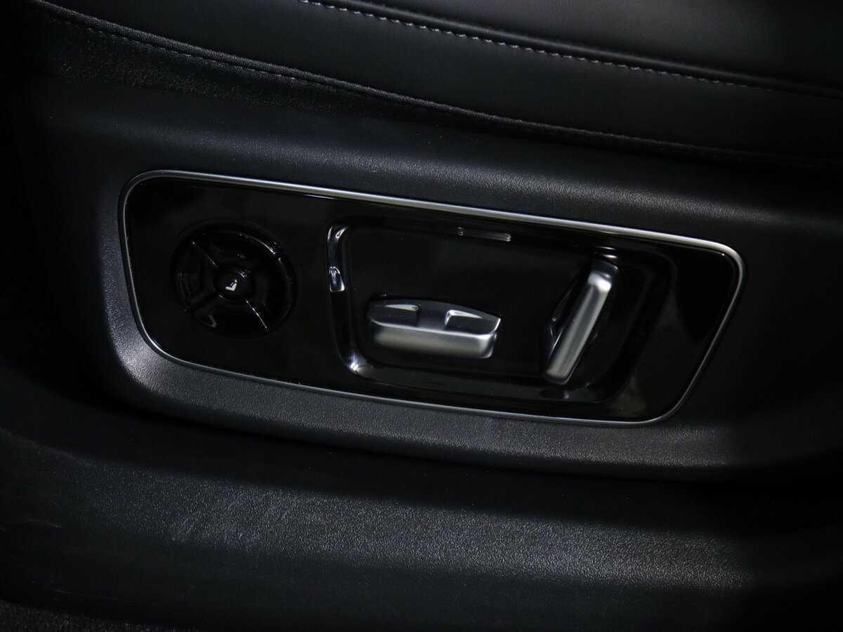 Li Auto (Lixiang) L9 2024