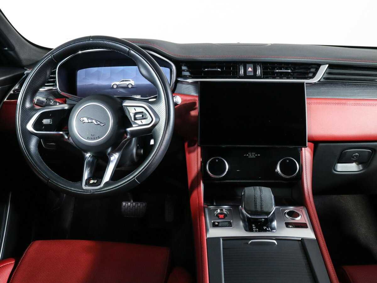 Jaguar F-Pace 2021