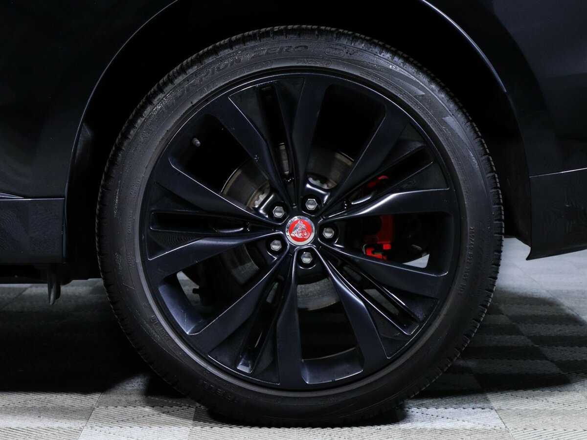 Jaguar F-Pace 2021