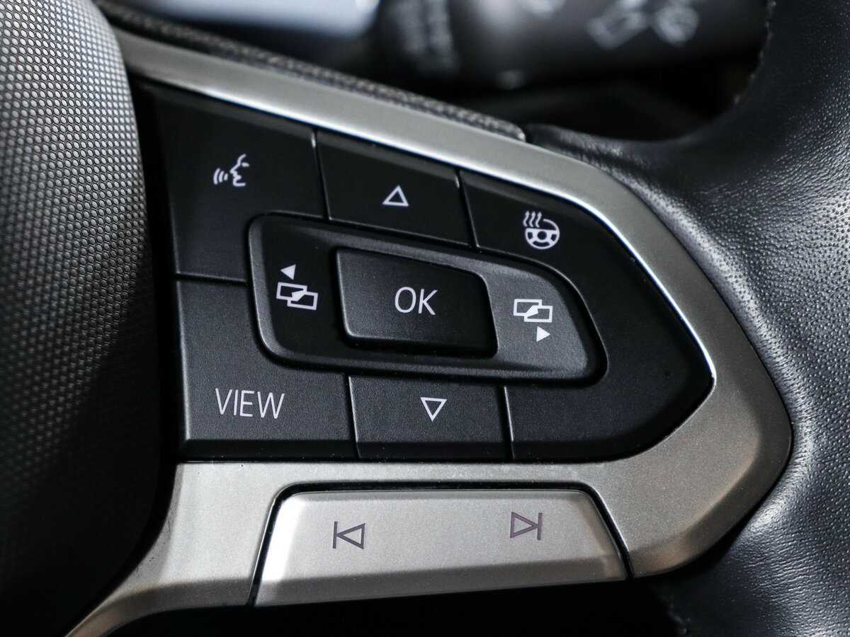 Volkswagen Taos 2021