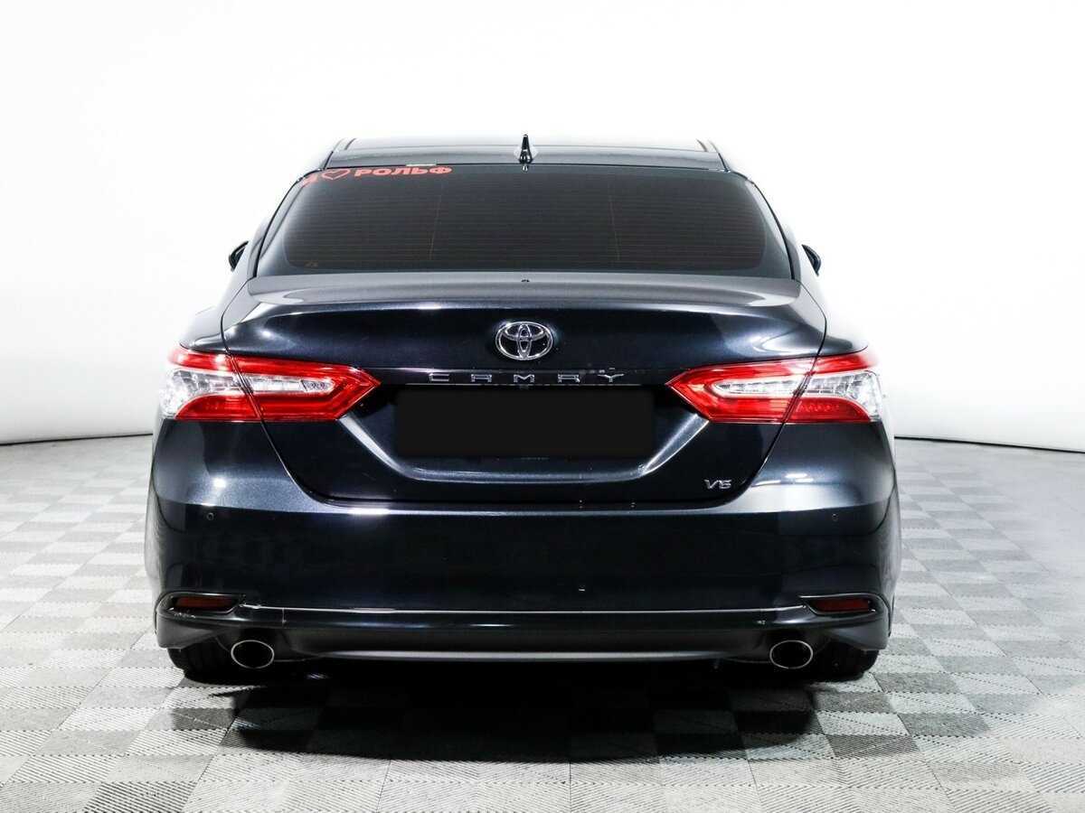 Toyota Camry 2023