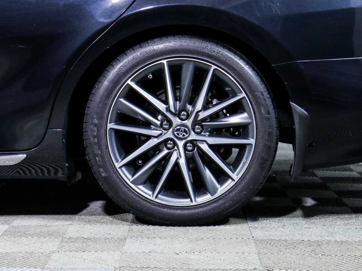 Toyota Camry 2023