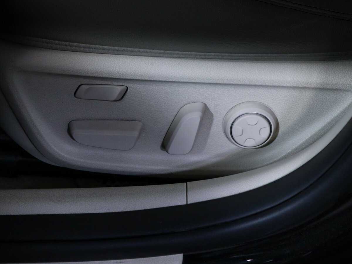 Genesis G70 2019